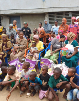 Distribution de vivres et de non-vivres à Abobo Bois Sec – 07 mars 2026