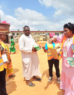Mois d’Amour et de Partage : BEI aux côtés de 120 enfants à Abobo Kennedy